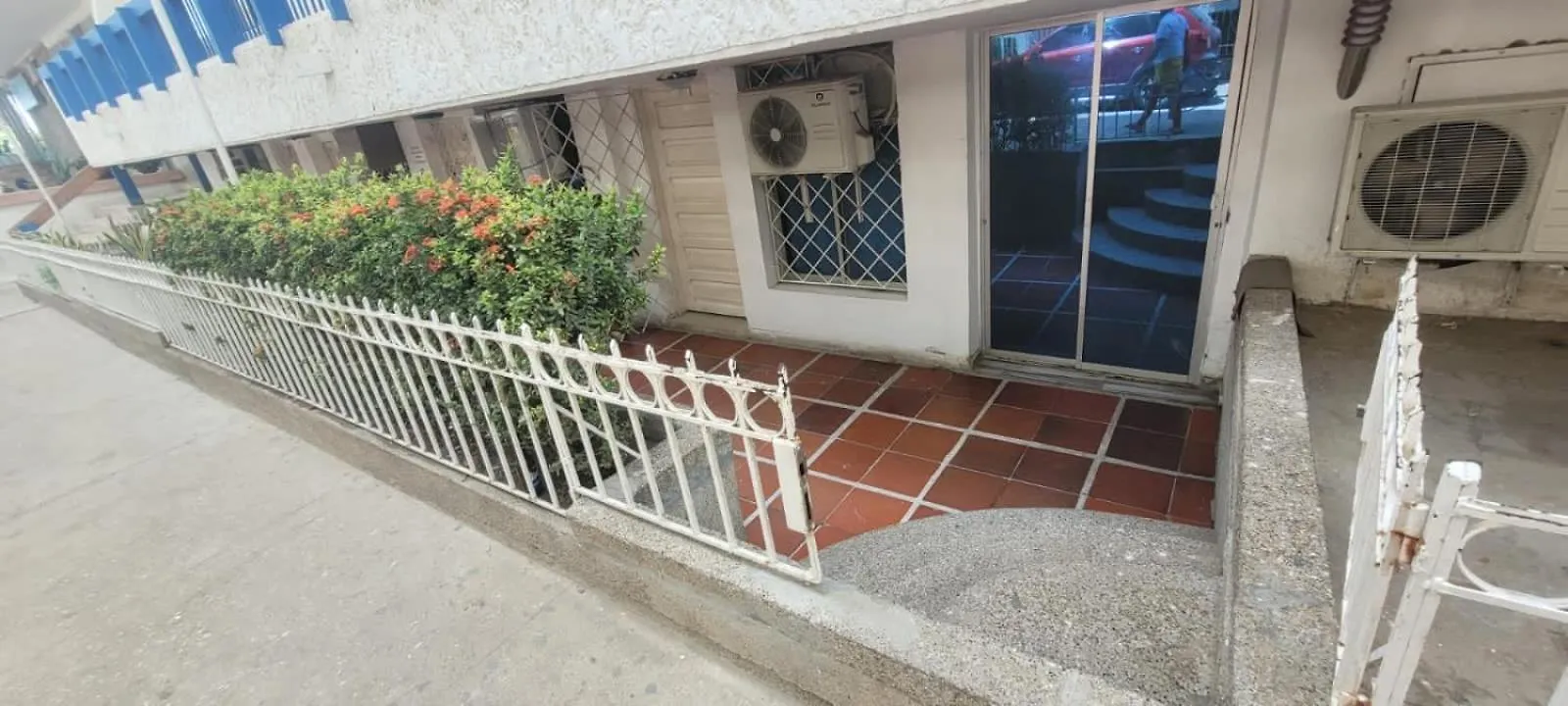 Apartamento Apartaestudios frente a la Playa Santa Marta